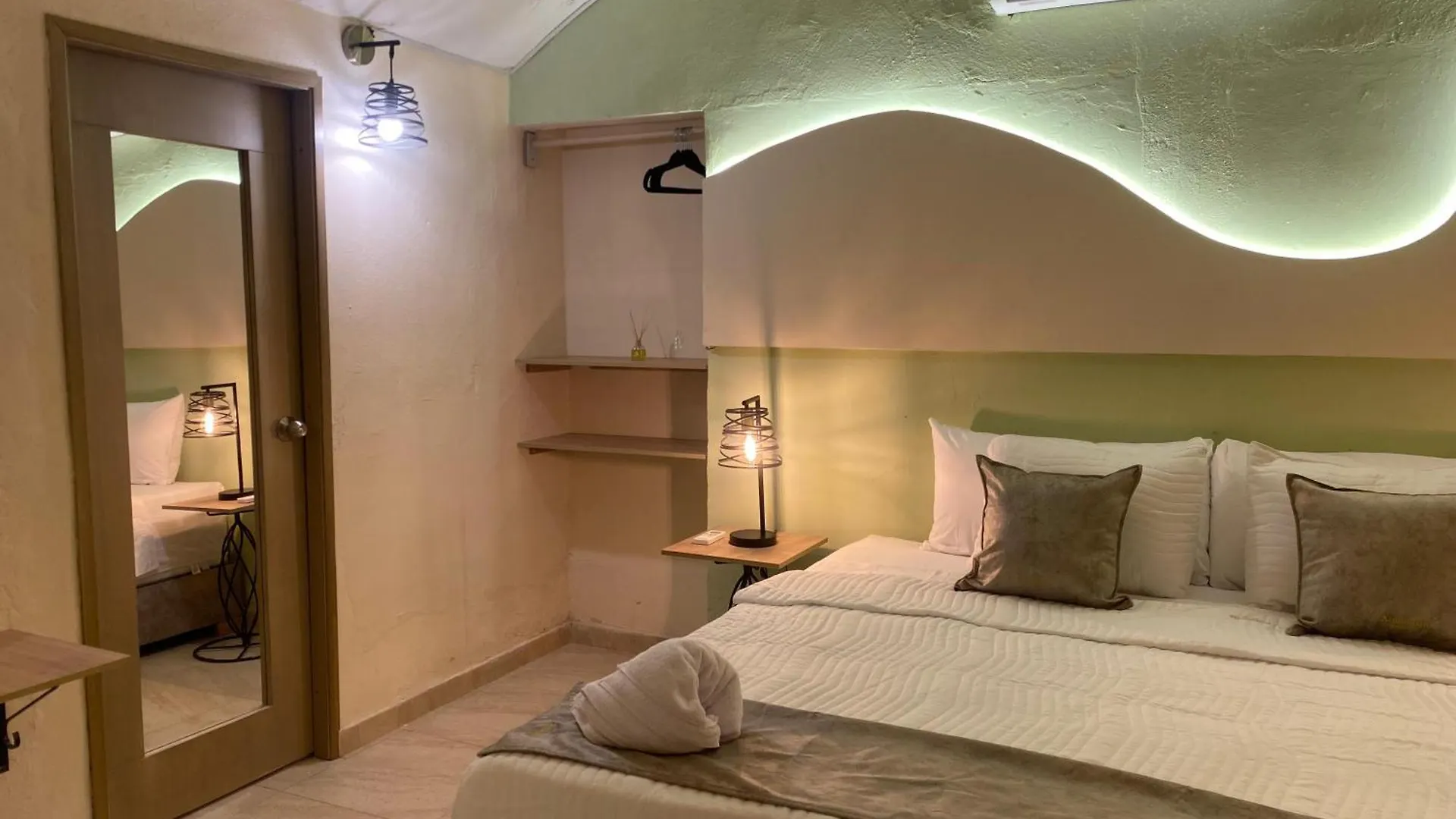 Almabella Hotel Cartagena 3*,